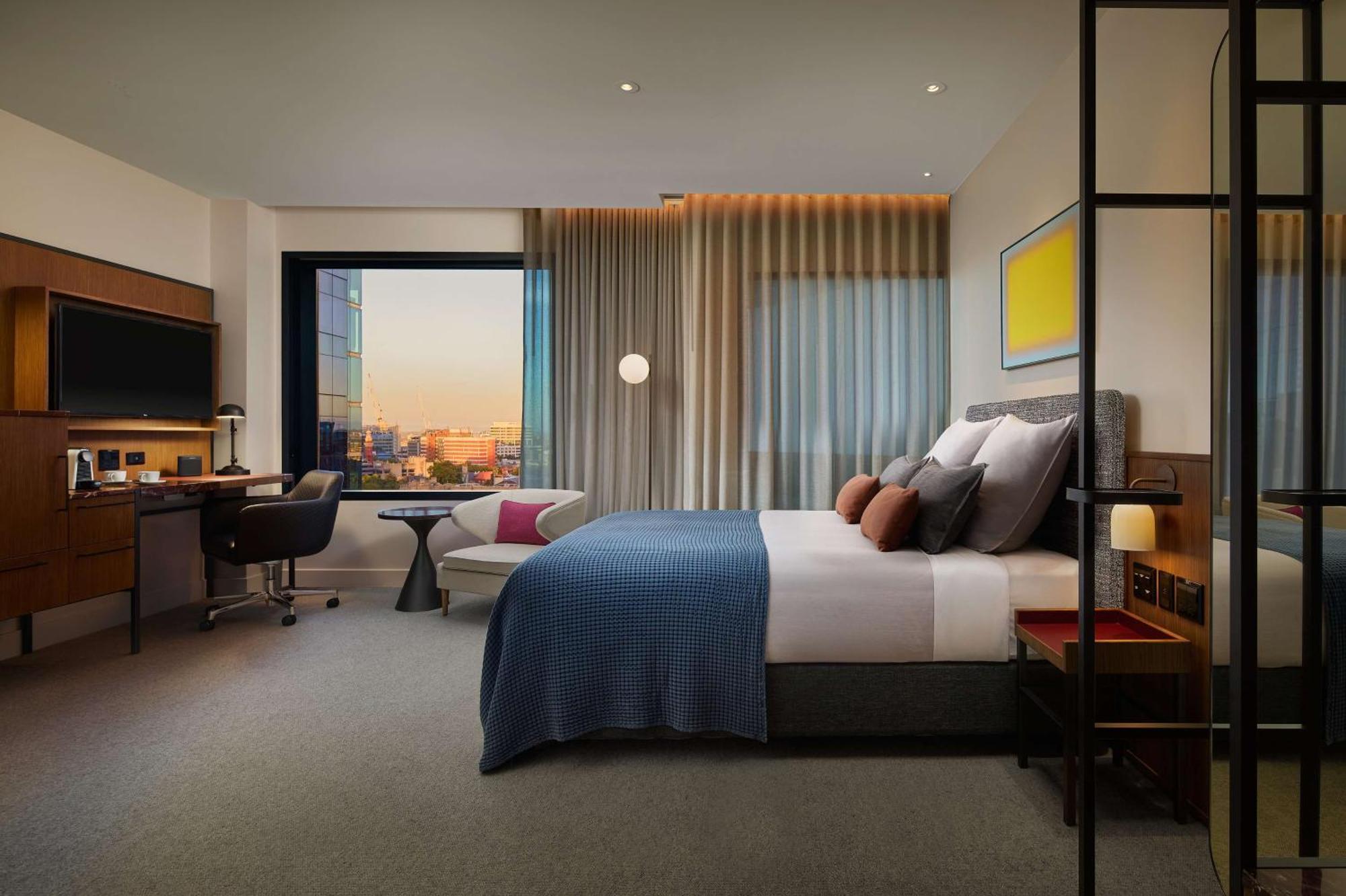 Next Hotel Melbourne, Curio Collection By Hilton Exterior photo